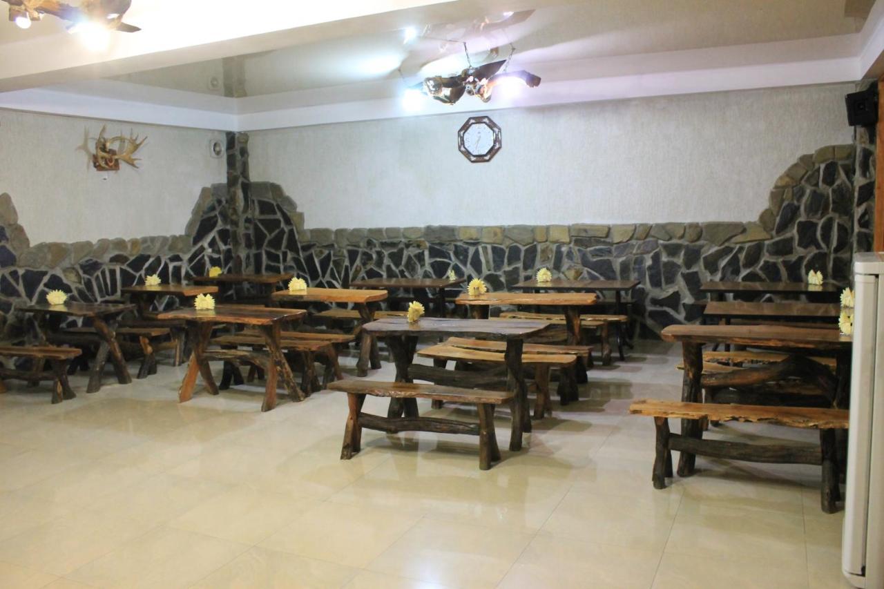 Абхазская Усадьба Hotel Gagra Buitenkant foto